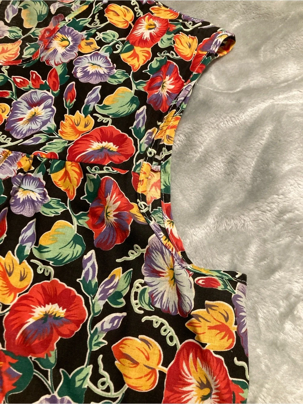 NWOT Vintage Unbranded Sleeveless Snap Front Housecoat Duster Nightgown